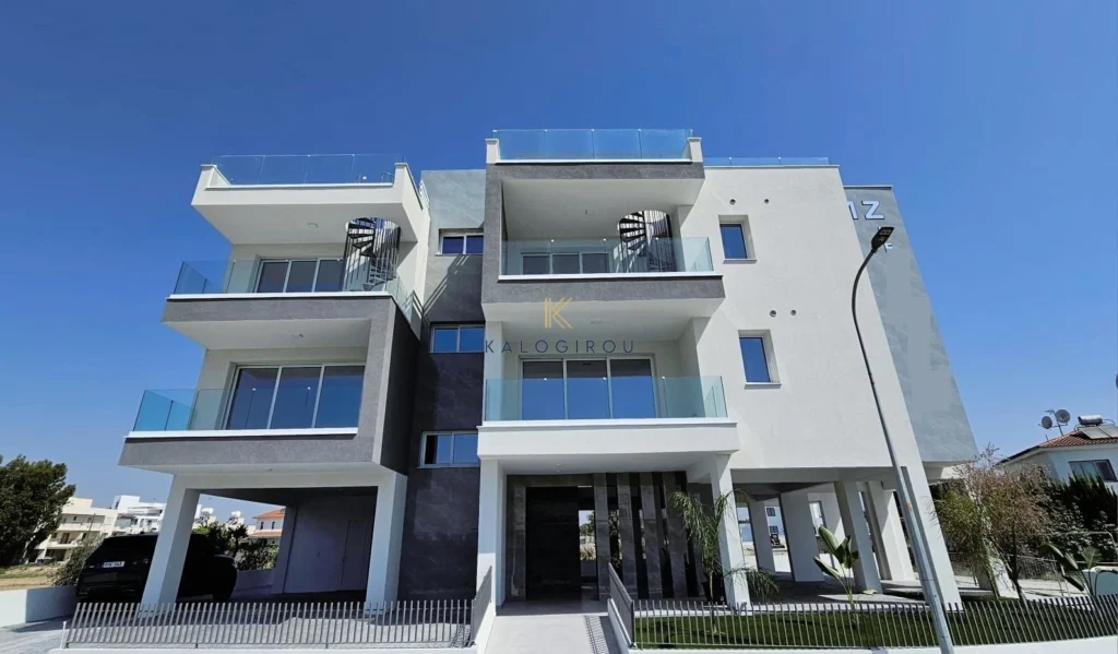 2 Bedroom Apartment for Sale in Livadia Larnakas, Larnaca District
