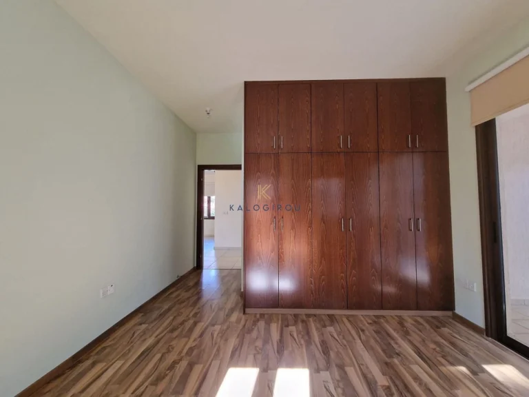 4 Bedroom House for Sale in Kynousa, Paphos District