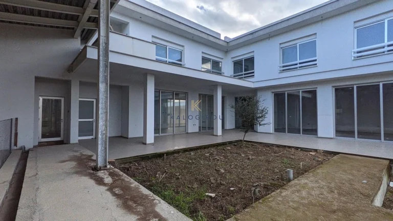 4 Bedroom House for Sale in Agia Varvara Lefkosias, Nicosia District