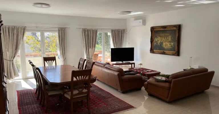 4 Bedroom Apartment for Rent in Limassol District