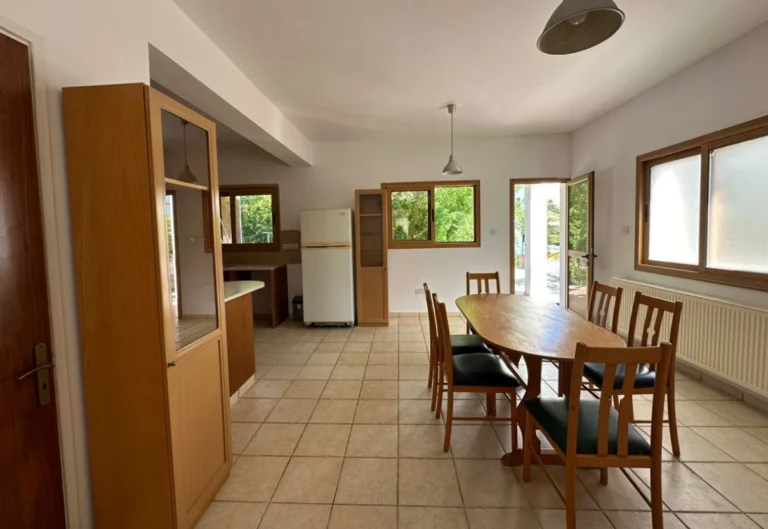 3 Bedroom House for Rent in Paphos – Agios Theodoros