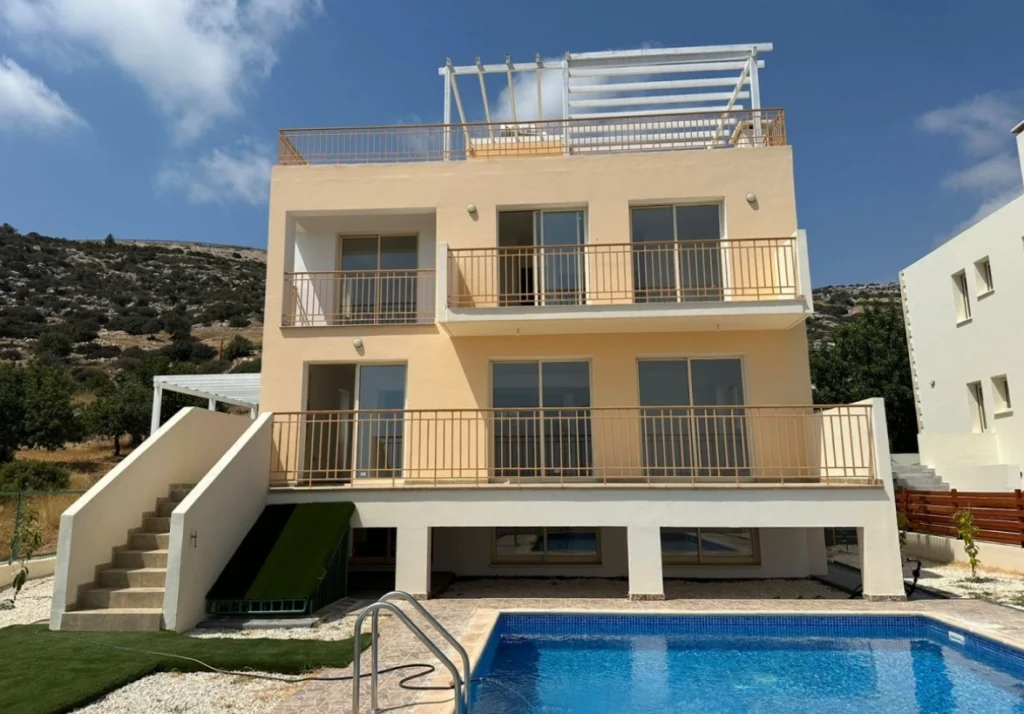 5 Bedroom House for Rent in Pegeia, Paphos District
