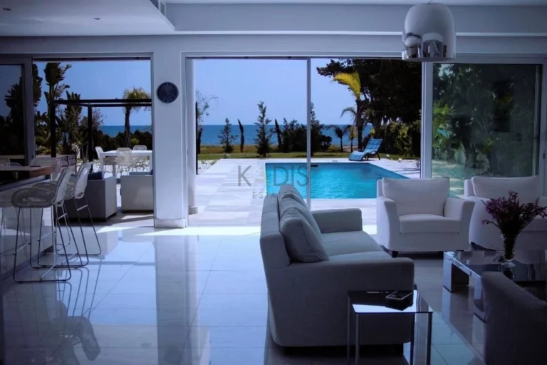 3 Bedroom Apartment for Sale in Larnaca District