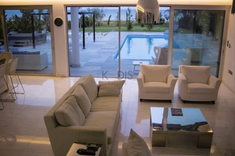 3 Bedroom Apartment for Sale in Larnaca District