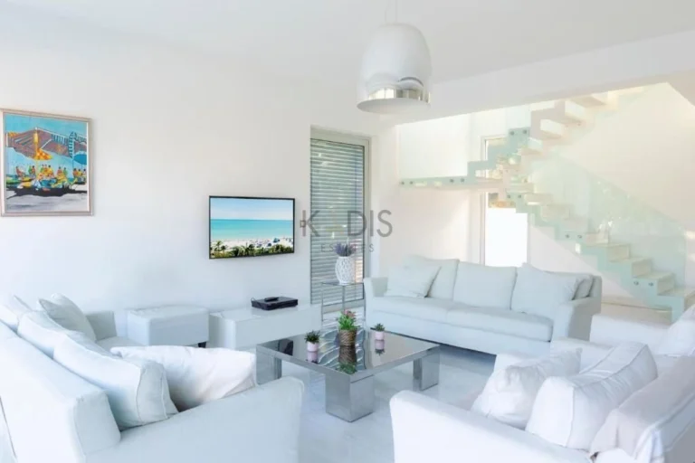 3 Bedroom Apartment for Sale in Larnaca District