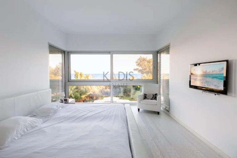 3 Bedroom Apartment for Sale in Larnaca District