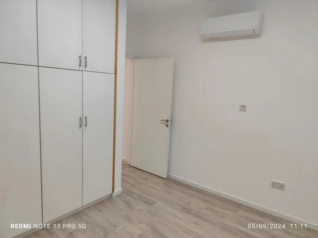 115m² Office for Rent in Limassol District