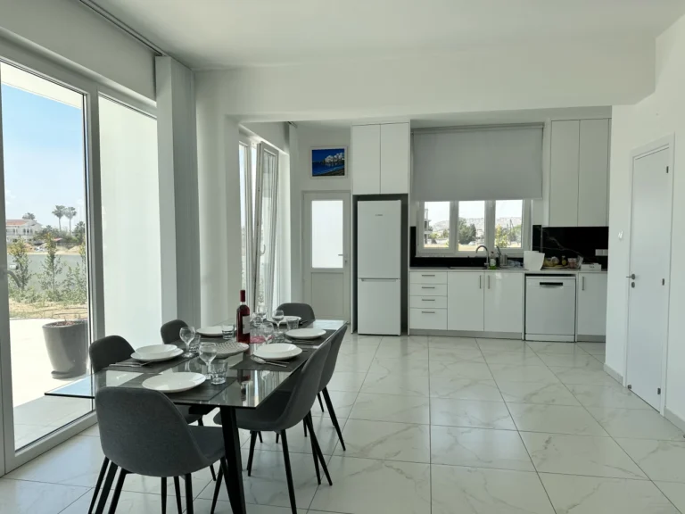 3 Bedroom House for Sale in Oroklini, Larnaca District