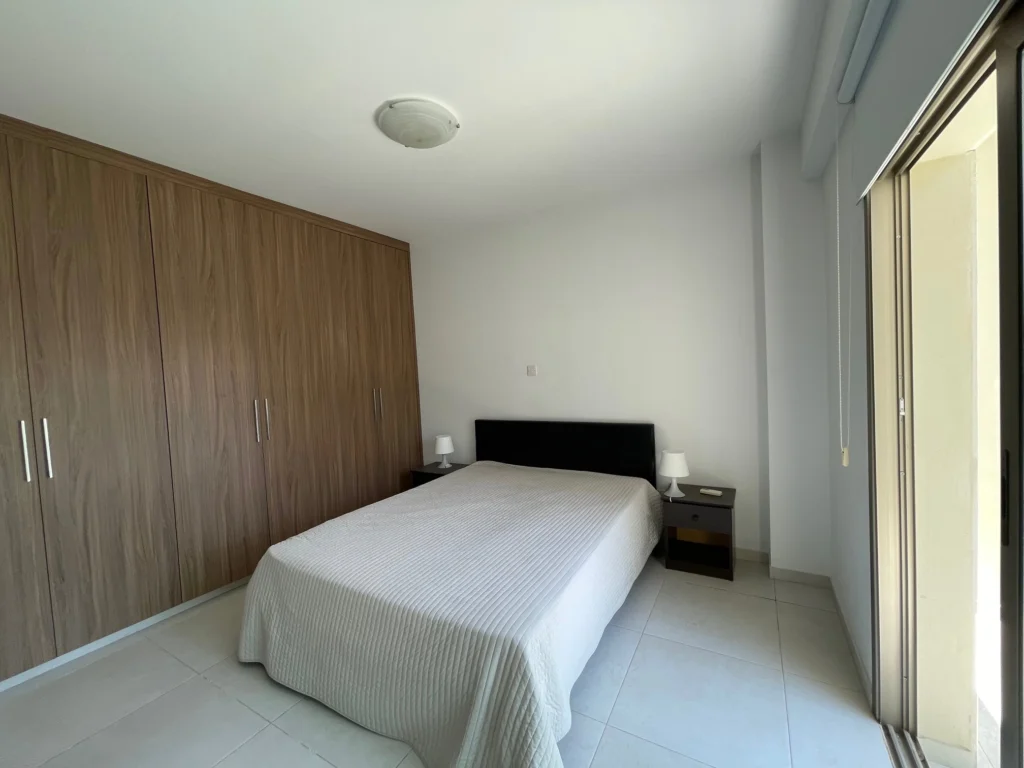 2 Bedroom Apartment for Rent in Larnaca – Finikoudes