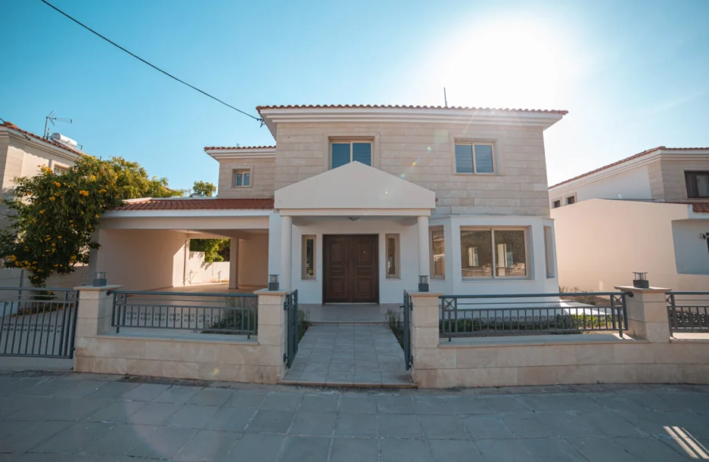 4 Bedroom House for Sale in Latsia, Nicosia District