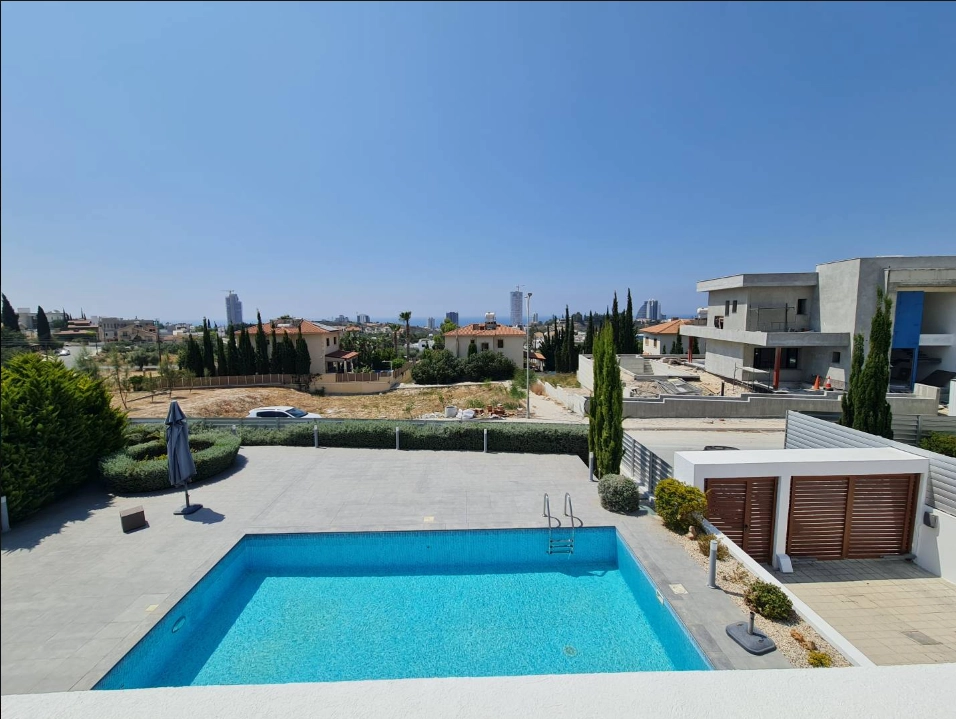 5 Bedroom House for Sale in Mouttagiaka, Limassol District
