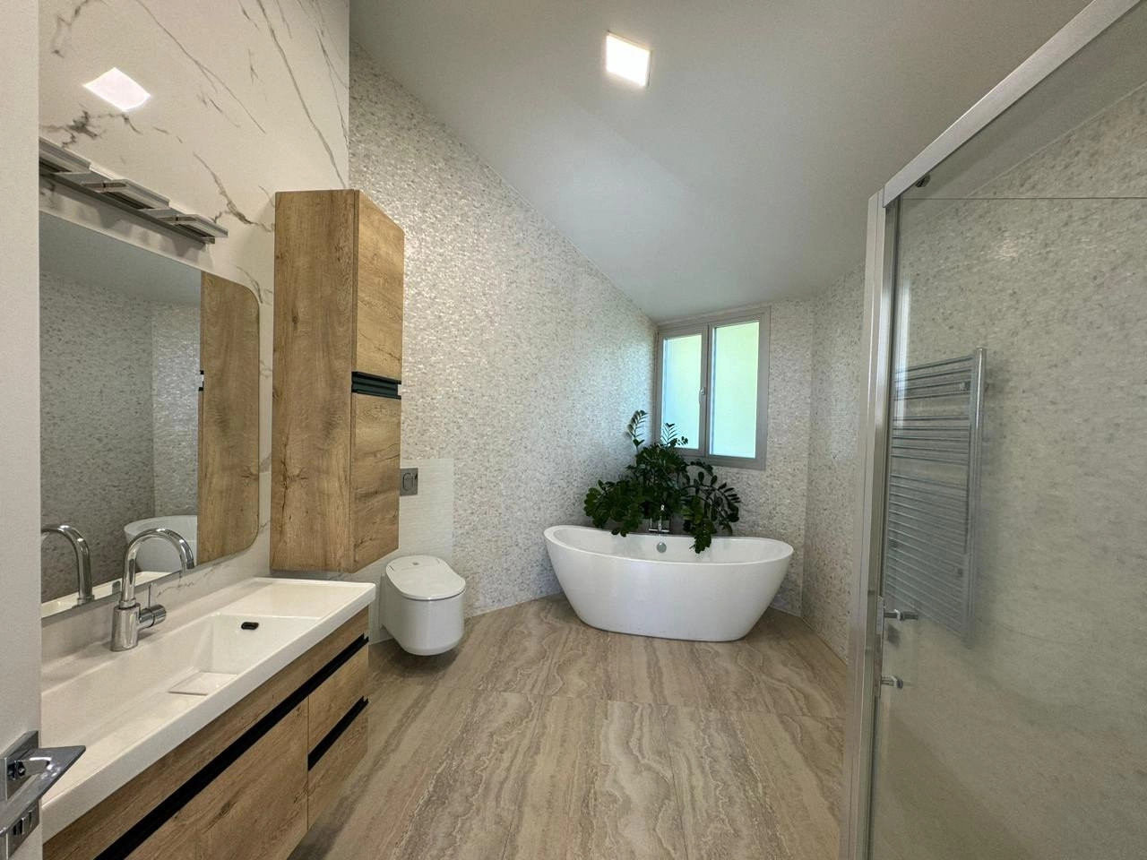 4 Bedroom House for Sale in Agios Tychonas, Limassol District
