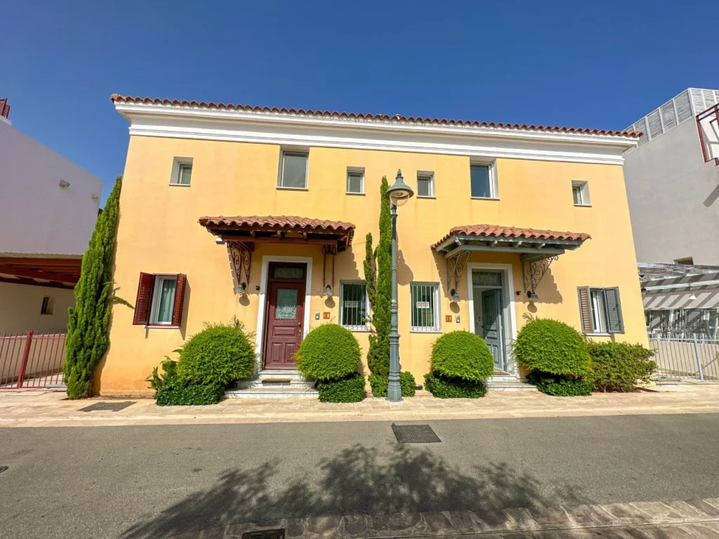 3 Bedroom House for Sale in Limassol – Marina