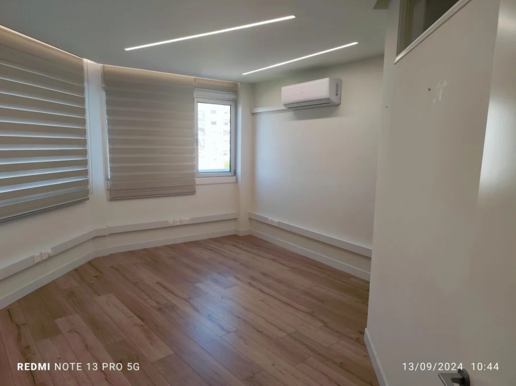 72m² Office for Rent in Limassol – Agia Zoni