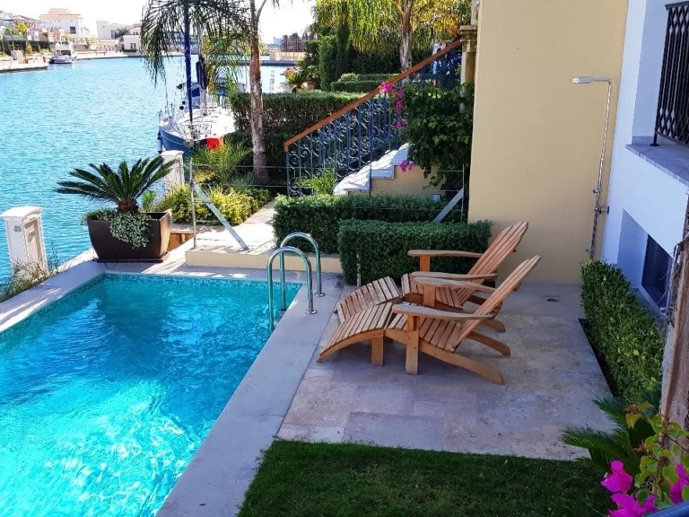 3 Bedroom House for Sale in Limassol – Marina