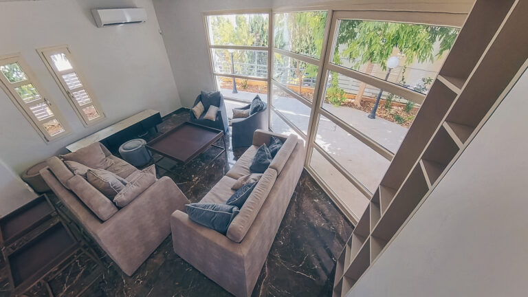 5 Bedroom House for Sale in Limassol District