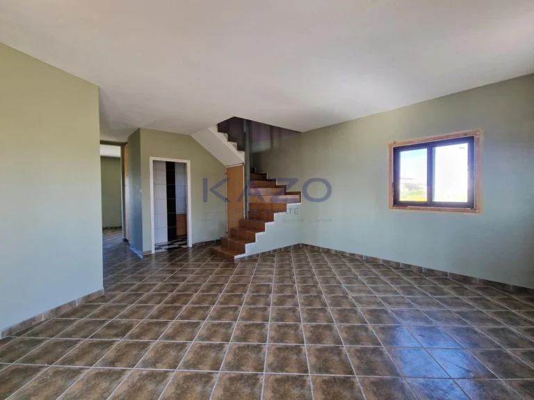 3 Bedroom House for Sale in Kokkinotrimithia, Nicosia District