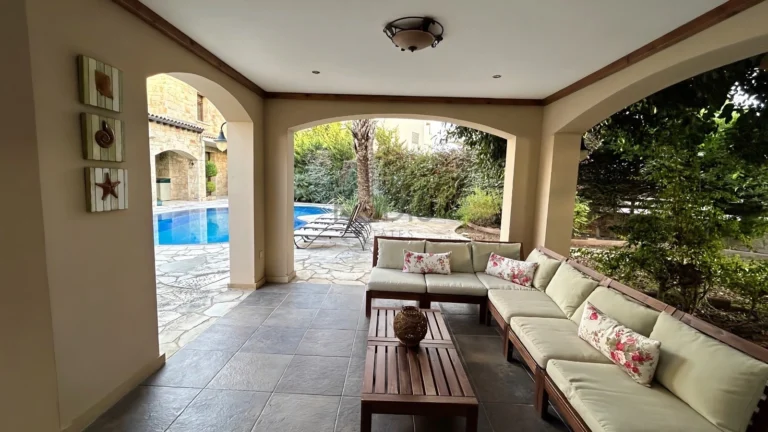 4 Bedroom House for Sale in Ypsonas, Limassol District