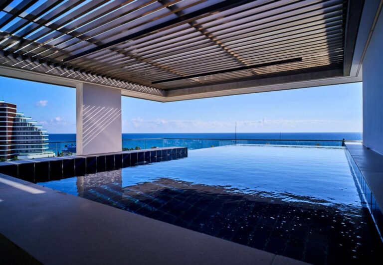 Heisenberg Residence