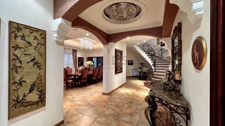 4 Bedroom House for Sale in Ypsonas, Limassol District