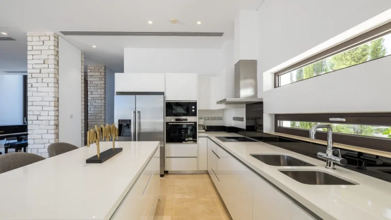 3 Bedroom House for Sale in Peyia, Paphos District