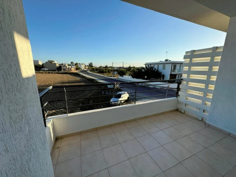 2 Bedroom Apartment for Sale in Livadia Larnakas, Larnaca District