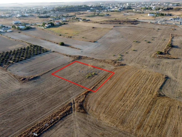 16,542m² Plot for Sale in Geri, Nicosia District