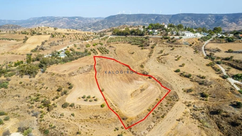 10,034m² Plot for Sale in Choletria, Paphos District
