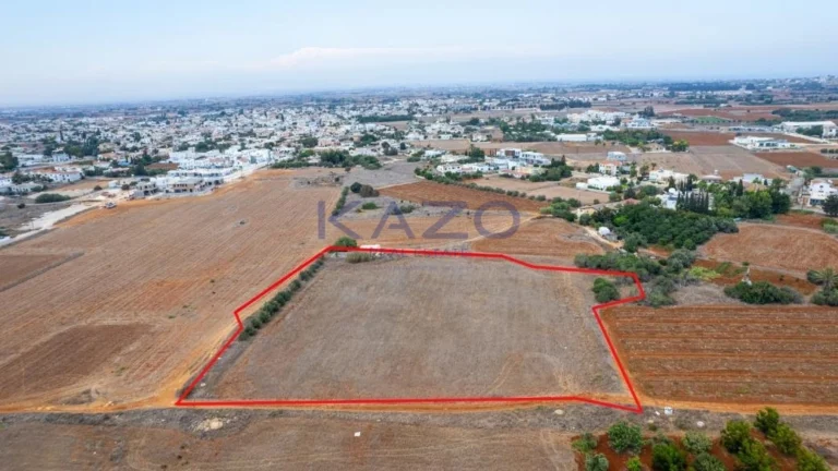 9,160m² Plot for Sale in Frenaros, Famagusta District