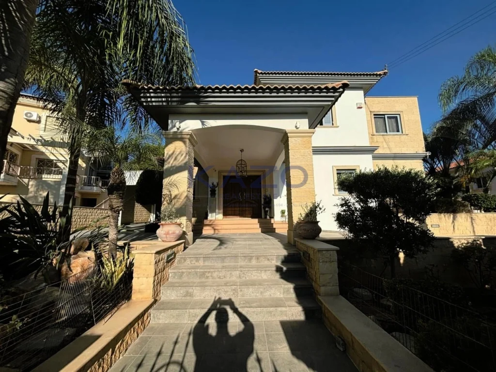 4 Bedroom House for Sale in Agios Tychonas, Limassol District