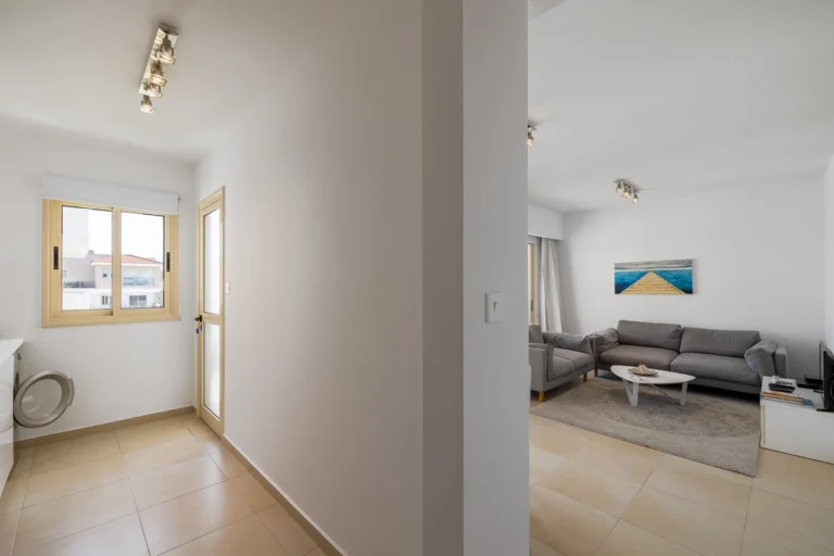 2 Bedroom Apartment for Sale in Paphos – Universal