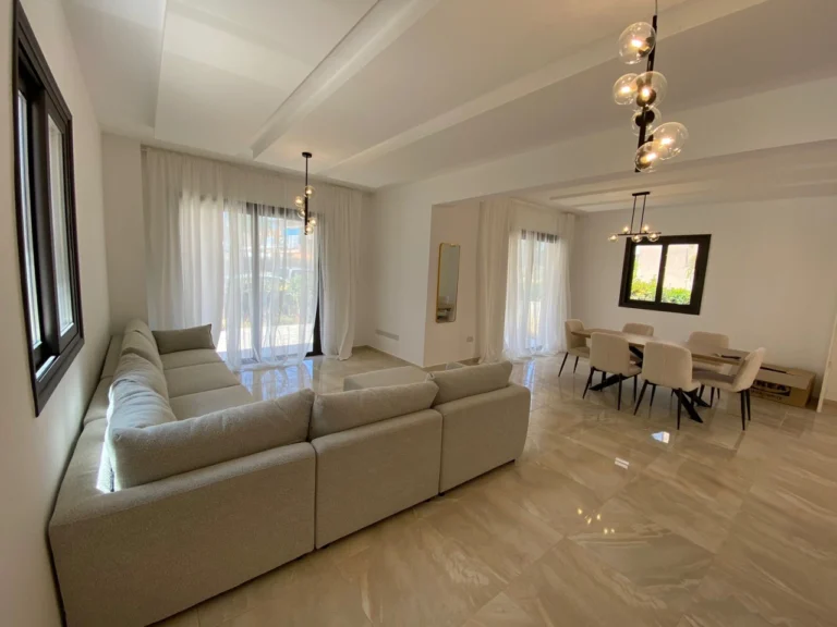 3 Bedroom House for Sale in Pegeia, Paphos District