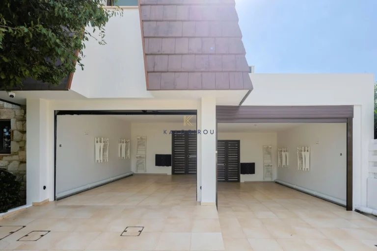 4 Bedroom House for Sale in Vergina, Larnaca District