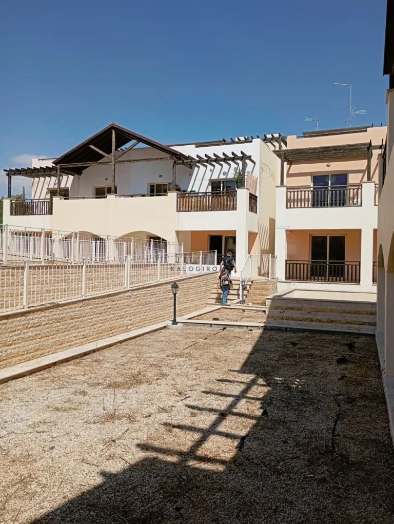 2 Bedroom Apartment for Sale in Tersefanou, Larnaca District