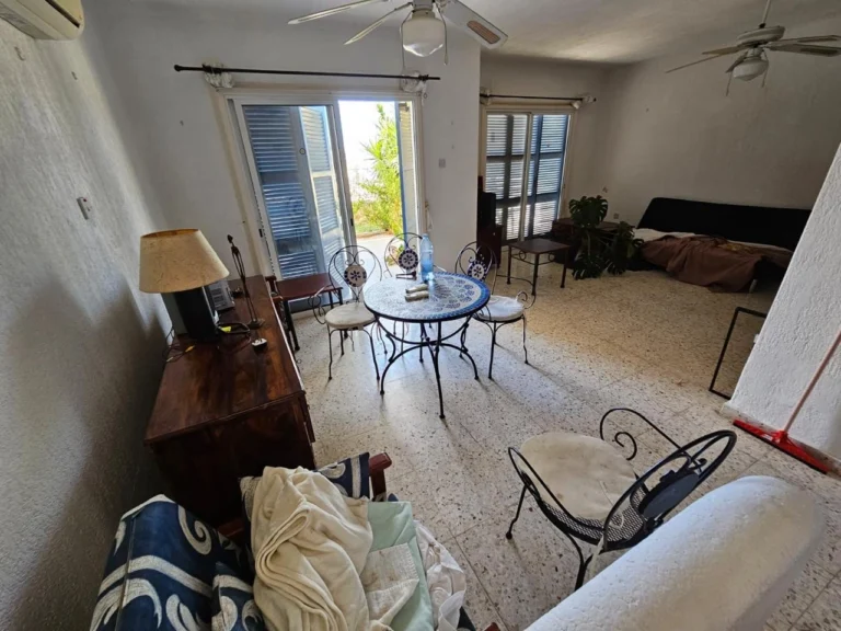 2 Bedroom House for Sale in Chlorakas, Paphos District