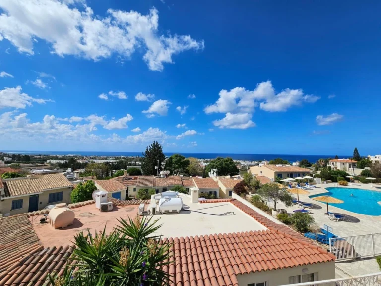2 Bedroom House for Sale in Chlorakas, Paphos District