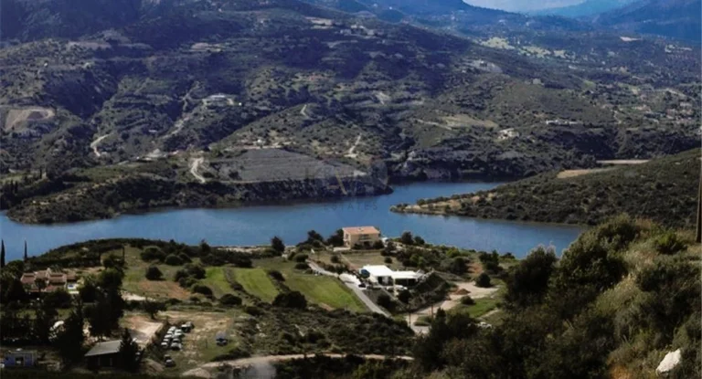 1,948m² Plot for Sale in Foinikaria, Limassol District