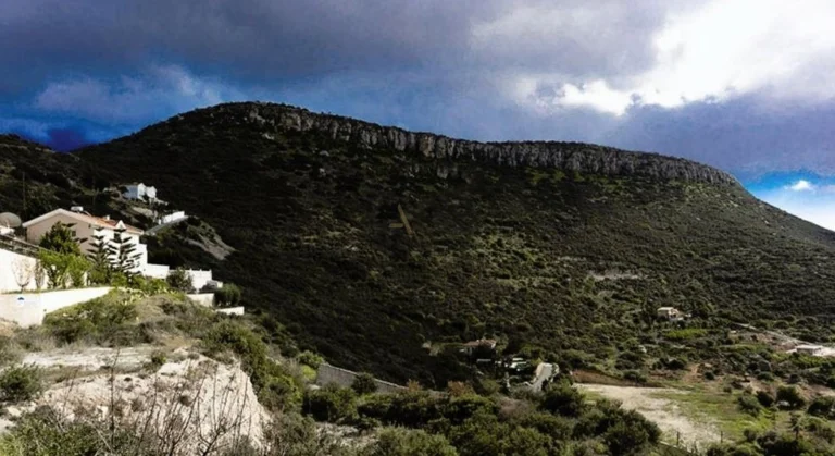 1,948m² Plot for Sale in Foinikaria, Limassol District