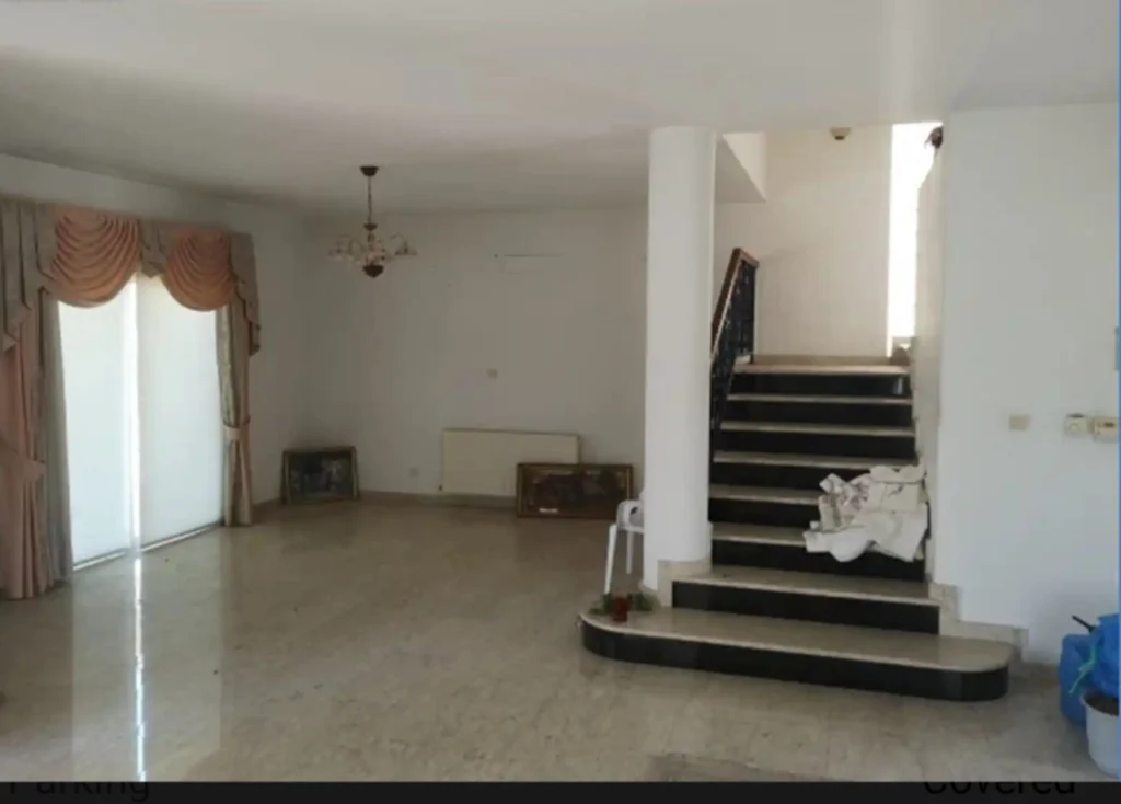 4 Bedroom House for Sale in Limassol – Agios Athanasios