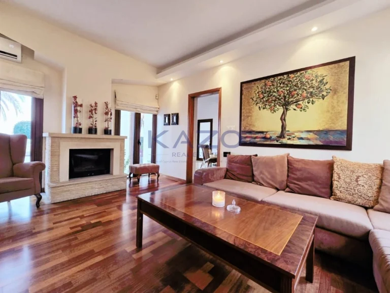 4 Bedroom House for Rent in Parekklisia, Limassol District