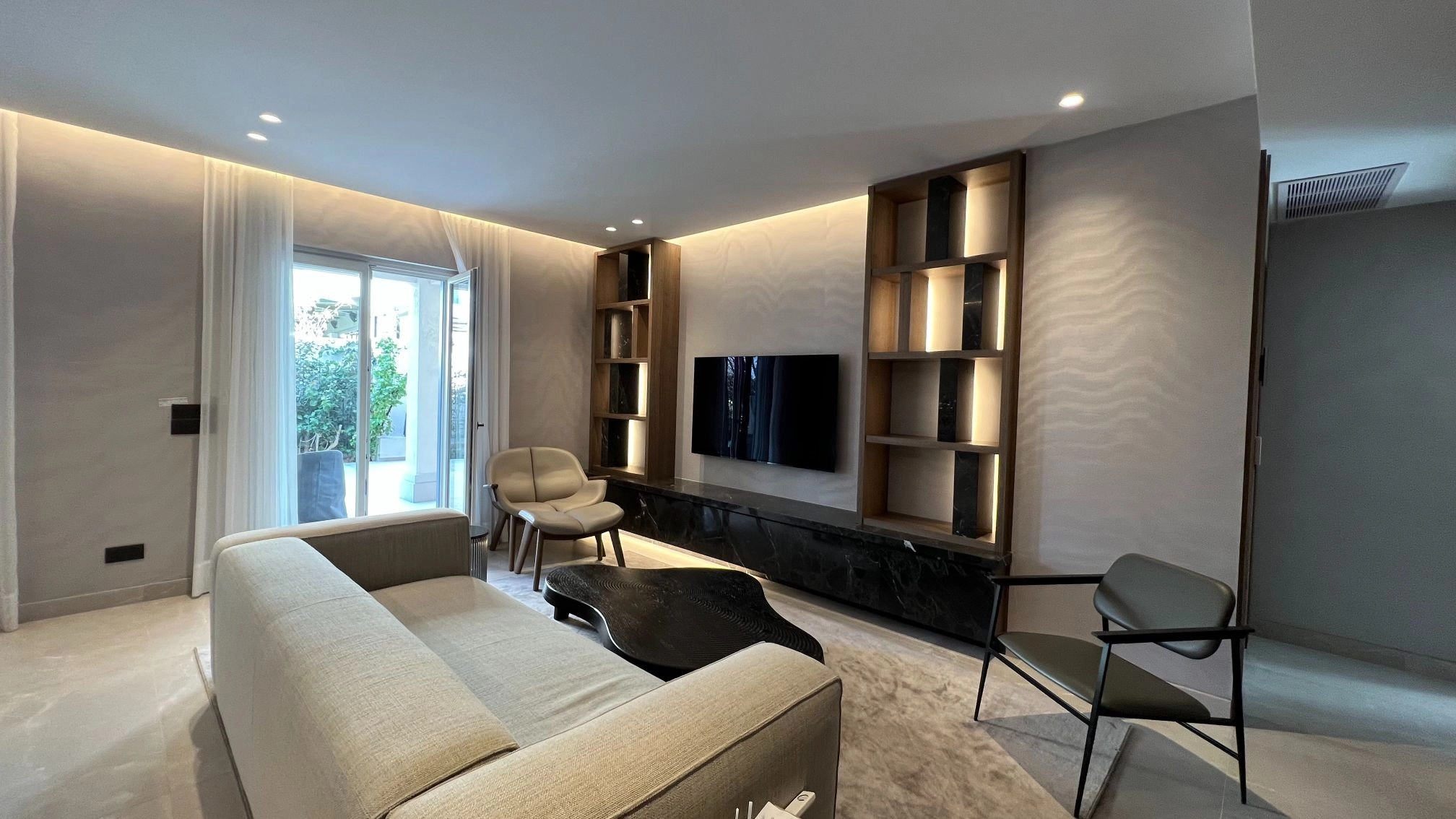2 Bedroom Apartment for Rent in Limassol District