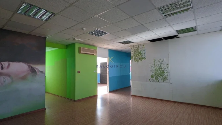 204m² Commercial for Sale in Aglantzia, Nicosia District