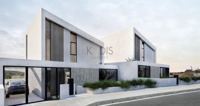 4 Bedroom House for Sale in Parekklisia, Limassol District
