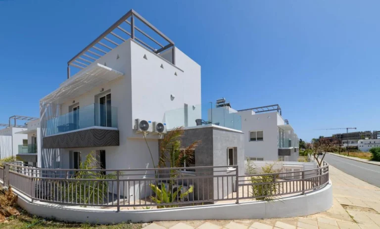 Cheap Houses and Villas for Sale Famagusta up to 500000 euro