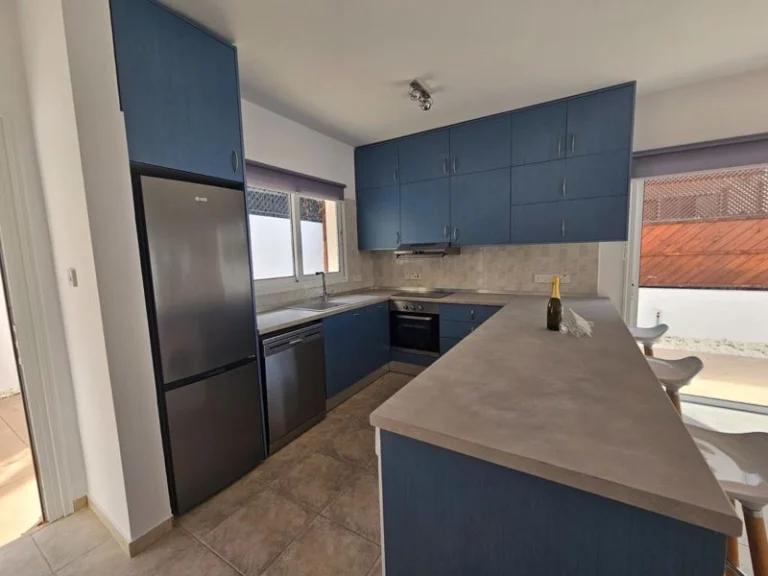 2 Bedroom House for Sale in Argaka, Paphos District