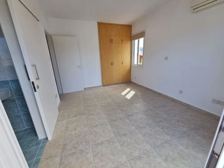 2 Bedroom House for Sale in Argaka, Paphos District