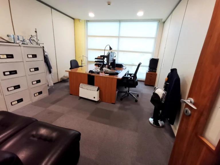 420m² Office for Sale in Limassol – Linopetra