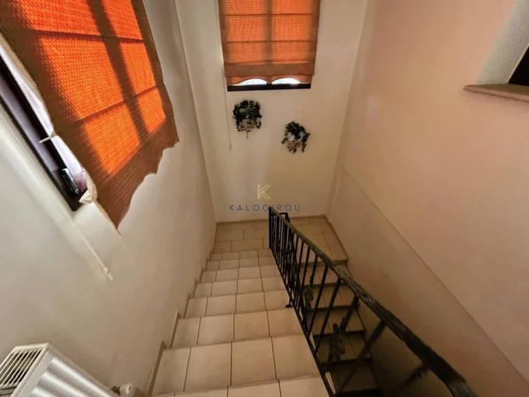 5 Bedroom House for Sale in Aradippou, Larnaca District