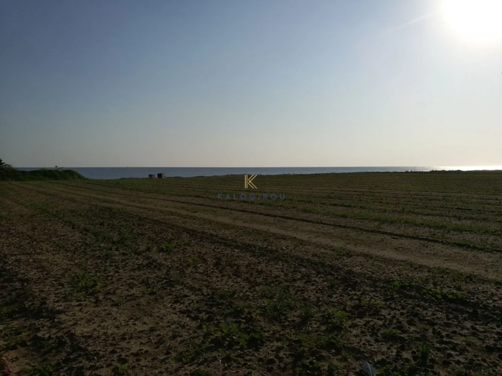 6,689m² Plot for Sale in Pervolia Larnacas