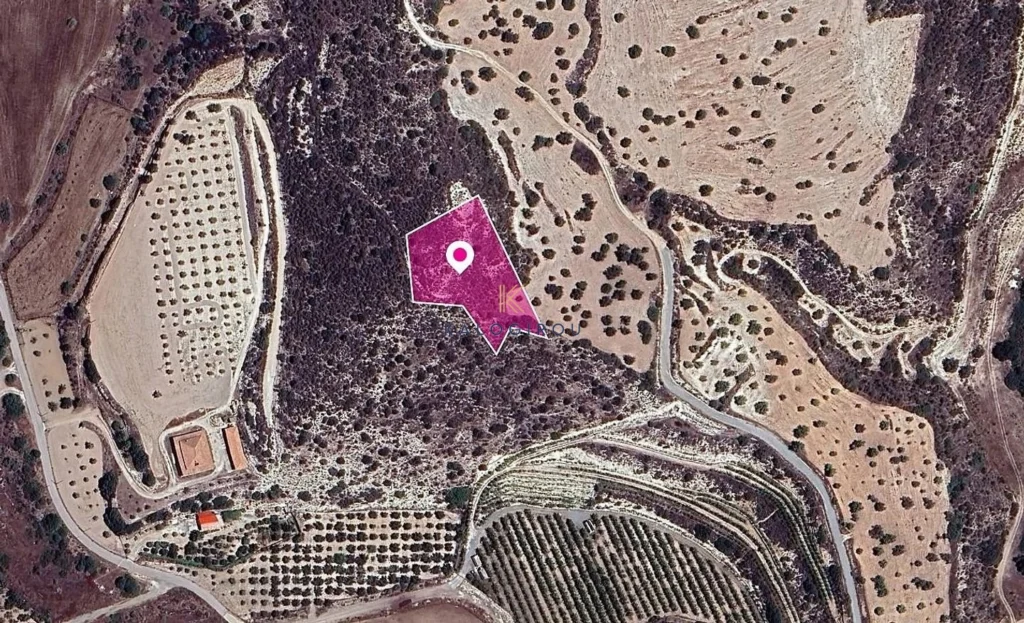 1,672m² Plot for Sale in Skarinou, Larnaca District